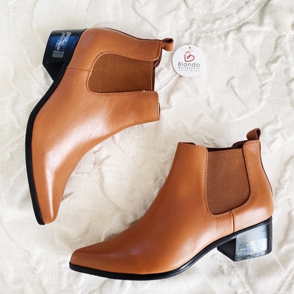 Blondo Emilia Waterproof Ankle Bootie New $162 - Picture 3 of 9